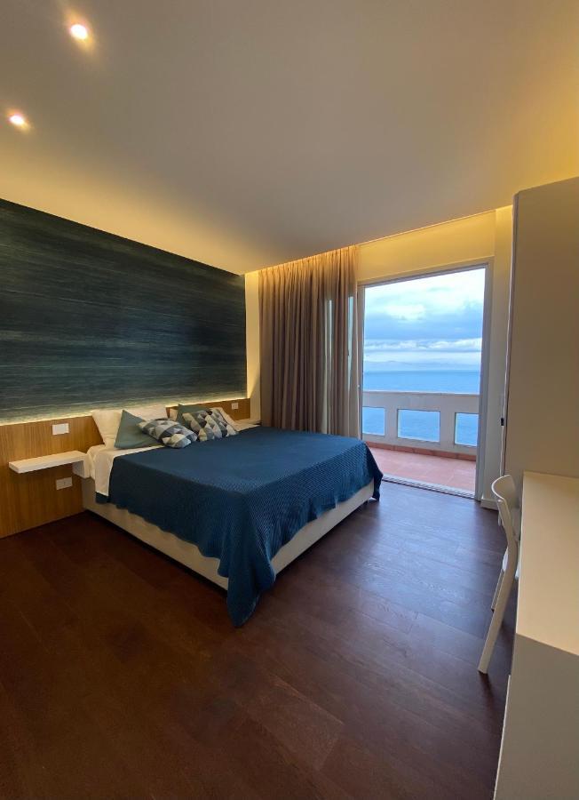 Suite Sul Mare Катания Екстериор снимка